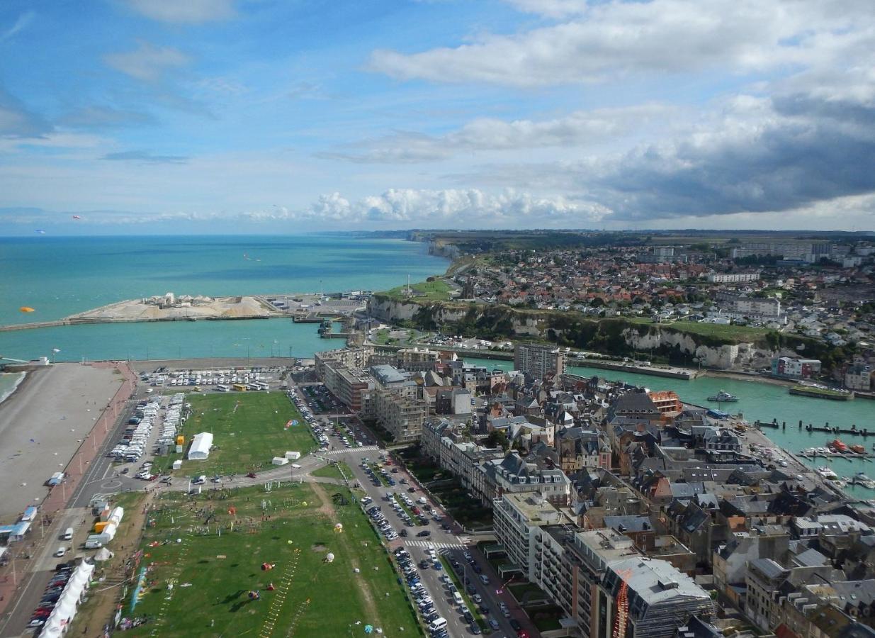 L'Horizon Bleu - Vue Panoramique & Proche Plage - Espace & Confort Apartment Диеп Екстериор снимка